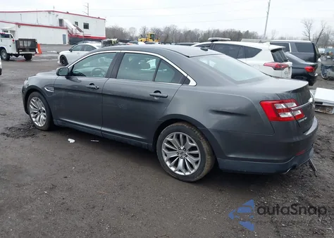 2015 Ford Taurus Limited z USA, uszkodzony, nr VIN 1FAHP2F87FG180476